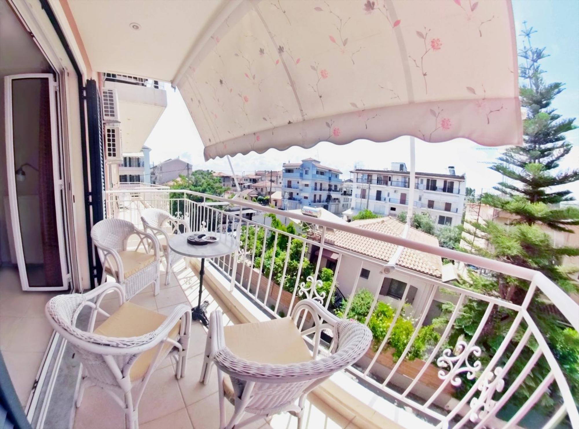 Apus Family Apartment Lefkada City Exterior photo